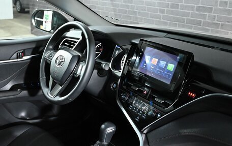 Toyota Camry, 2023 год, 3 646 000 рублей, 18 фотография