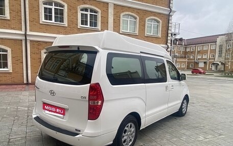 Hyundai Grand Starex Grand Starex I рестайлинг 2, 2011 год, 3 250 000 рублей, 3 фотография