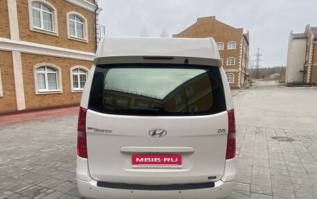 Hyundai Grand Starex Grand Starex I рестайлинг 2, 2011 год, 3 250 000 рублей, 9 фотография