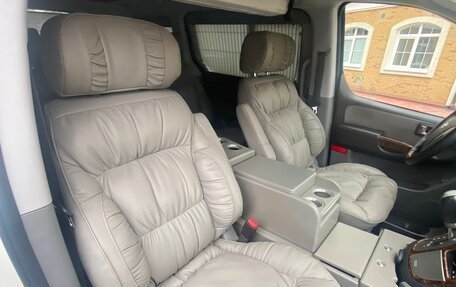 Hyundai Grand Starex Grand Starex I рестайлинг 2, 2011 год, 3 250 000 рублей, 15 фотография
