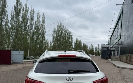 Infiniti QX70, 2017 год, 3 400 000 рублей, 3 фотография