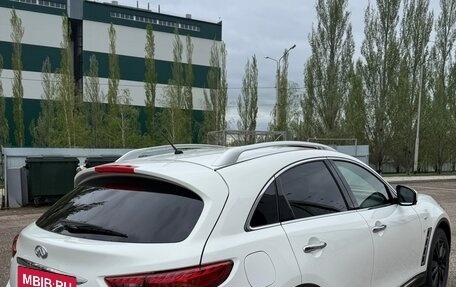 Infiniti QX70, 2017 год, 3 400 000 рублей, 5 фотография