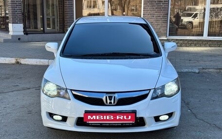 Honda Civic VIII, 2011 год, 1 000 000 рублей, 2 фотография