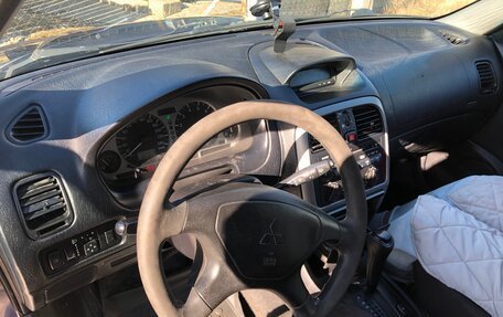 Mitsubishi Carisma I, 2003 год, 220 000 рублей, 11 фотография