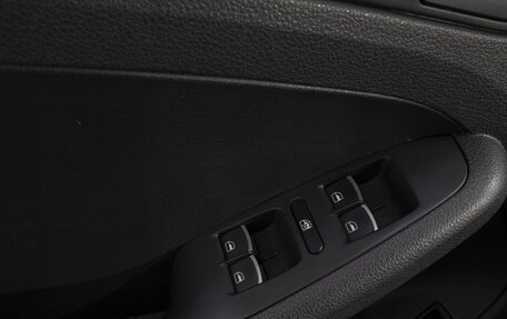 Volkswagen Jetta VI, 2016 год, 1 290 000 рублей, 22 фотография