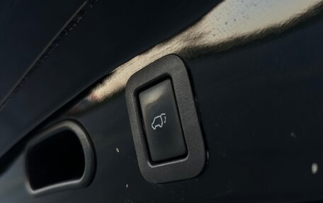 Toyota Highlander III, 2014 год, 3 200 000 рублей, 10 фотография