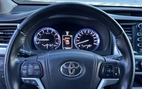 Toyota Highlander III, 2014 год, 3 200 000 рублей, 27 фотография