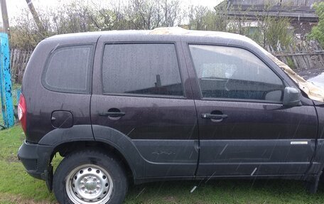 Chevrolet Niva I рестайлинг, 2013 год, 350 000 рублей, 4 фотография
