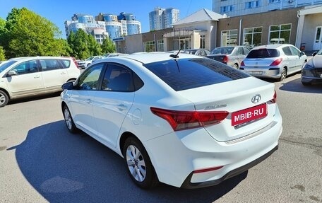 Hyundai Solaris II рестайлинг, 2017 год, 1 500 000 рублей, 5 фотография
