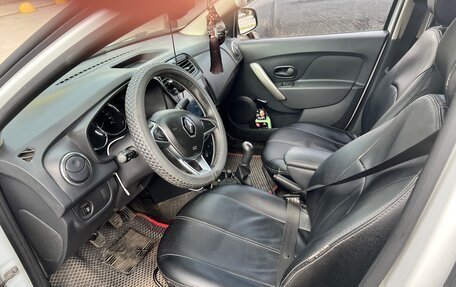 Renault Logan II, 2020 год, 650 000 рублей, 7 фотография