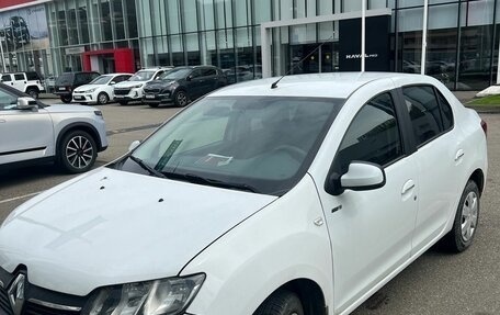 Renault Logan II, 2018 год, 725 000 рублей, 1 фотография