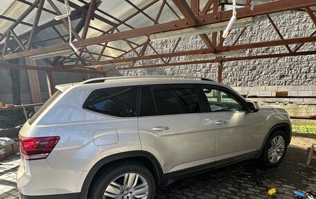 Volkswagen Teramont I, 2018 год, 3 650 000 рублей, 2 фотография