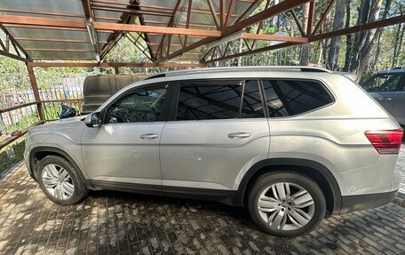 Volkswagen Teramont I, 2018 год, 3 650 000 рублей, 4 фотография
