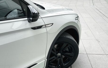 Volkswagen Tiguan II, 2021 год, 3 680 000 рублей, 9 фотография