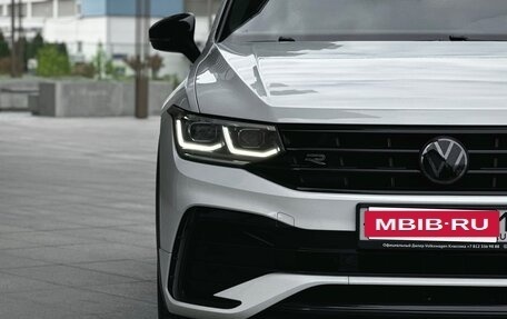 Volkswagen Tiguan II, 2021 год, 3 680 000 рублей, 11 фотография