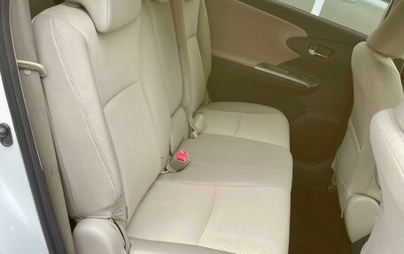 Toyota Wish II, 2011 год, 1 249 000 рублей, 17 фотография