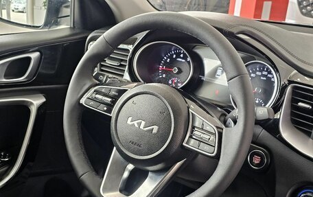 KIA cee'd III, 2021 год, 2 249 000 рублей, 28 фотография