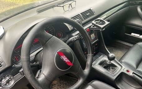 Audi A4, 2003 год, 550 000 рублей, 8 фотография