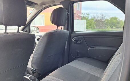 Renault Logan I, 2010 год, 500 000 рублей, 6 фотография