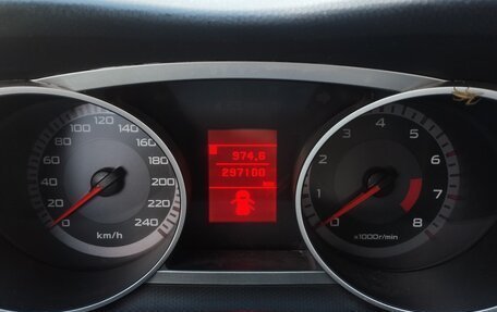 Mitsubishi Outlander III рестайлинг 3, 2008 год, 670 000 рублей, 4 фотография