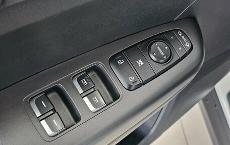 KIA Sportage IV рестайлинг, 2019 год, 2 499 000 рублей, 14 фотография