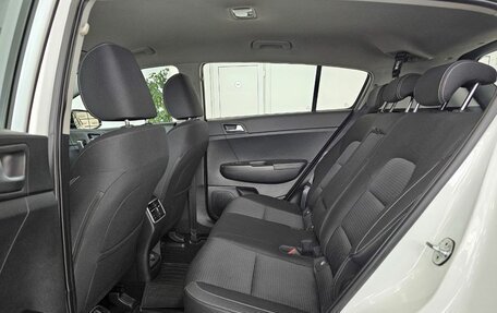 KIA Sportage IV рестайлинг, 2019 год, 2 499 000 рублей, 16 фотография