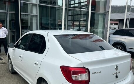 Renault Logan II, 2018 год, 725 000 рублей, 9 фотография