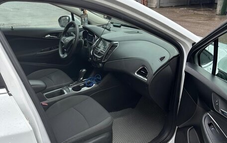 Chevrolet Cruze II, 2017 год, 1 500 000 рублей, 5 фотография