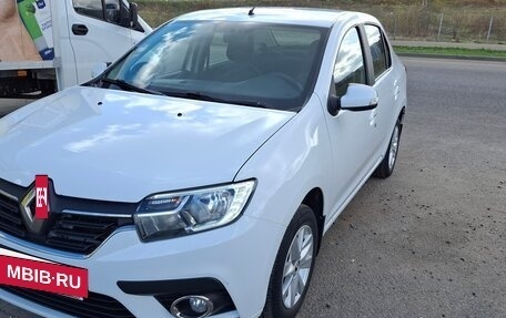 Renault Logan II, 2018 год, 730 000 рублей, 7 фотография