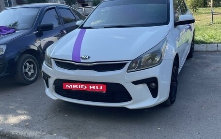 KIA Rio IV, 2019 год, 800 000 рублей, 2 фотография
