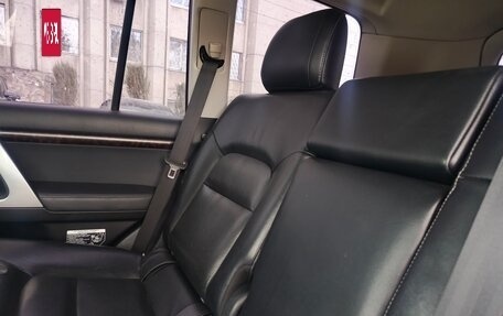 Toyota Land Cruiser 200, 2013 год, 3 900 000 рублей, 11 фотография