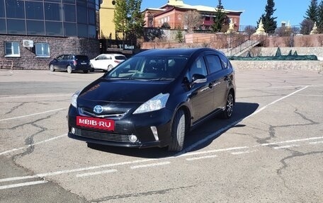 Toyota Prius Alpha I (ZVW40/41), 2014 год, 1 450 000 рублей, 3 фотография