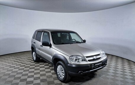 Chevrolet Niva I рестайлинг, 2018 год, 739 000 рублей, 3 фотография