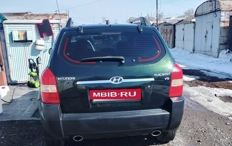 Hyundai Tucson III, 2006 год, 855 000 рублей, 10 фотография