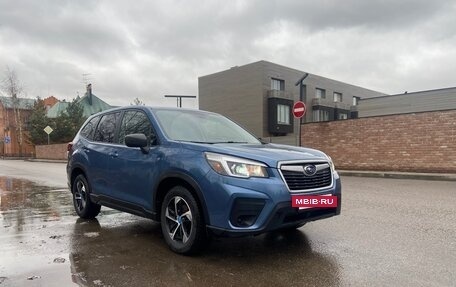 Subaru Forester, 2020 год, 2 700 000 рублей, 2 фотография