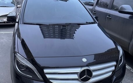 Mercedes-Benz B-Класс, 2014 год, 1 595 000 рублей, 2 фотография