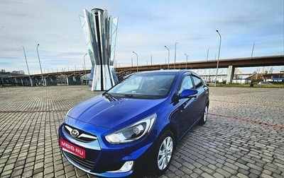 Hyundai Solaris II рестайлинг, 2011 год, 900 000 рублей, 1 фотография