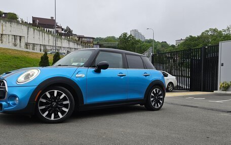MINI Hatch, 2017 год, 1 900 000 рублей, 4 фотография
