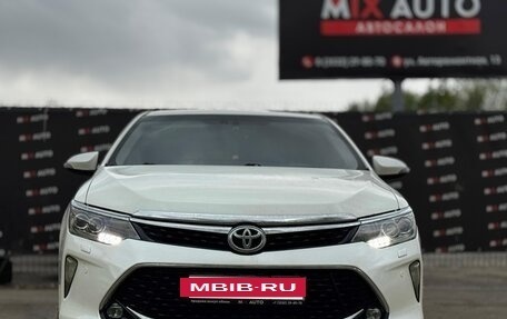 Toyota Camry, 2016 год, 2 199 000 рублей, 8 фотография