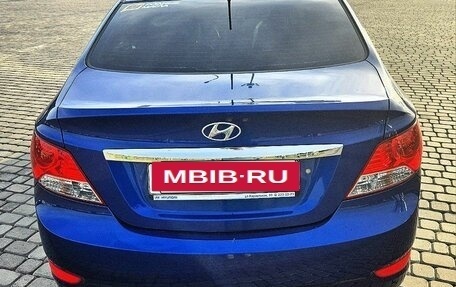 Hyundai Solaris II рестайлинг, 2011 год, 900 000 рублей, 7 фотография