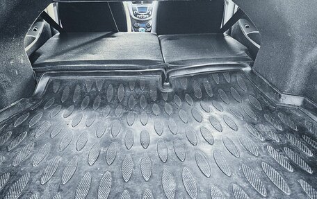 Hyundai Solaris II рестайлинг, 2011 год, 900 000 рублей, 22 фотография