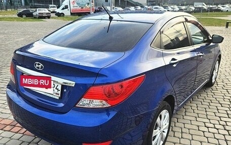 Hyundai Solaris II рестайлинг, 2011 год, 900 000 рублей, 15 фотография