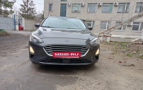 Ford Focus IV, 2020 год, 1 450 000 рублей, 2 фотография