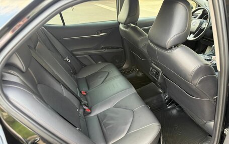 Toyota Camry, 2020 год, 3 200 000 рублей, 21 фотография