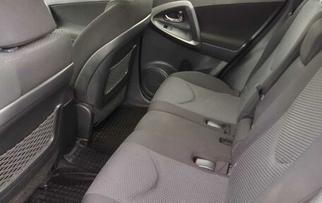 Toyota RAV4, 2012 год, 1 690 000 рублей, 7 фотография