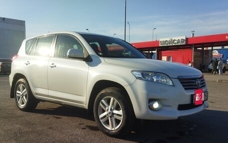 Toyota RAV4, 2012 год, 1 690 000 рублей, 8 фотография