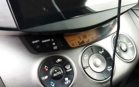 Toyota RAV4, 2012 год, 1 690 000 рублей, 10 фотография