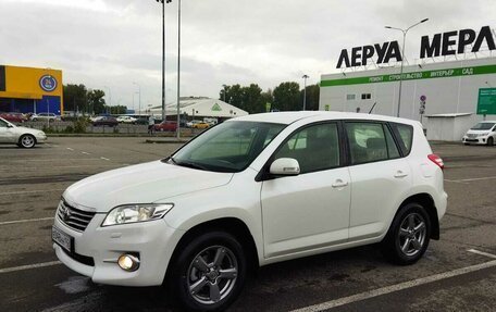Toyota RAV4, 2012 год, 1 690 000 рублей, 20 фотография
