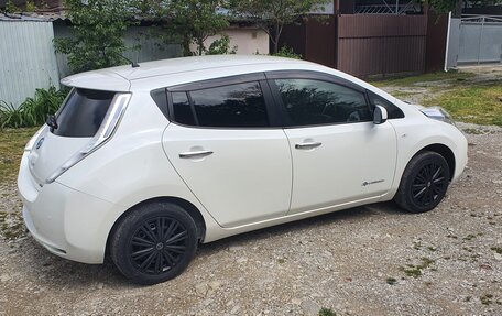 Nissan Leaf I, 2016 год, 920 000 рублей, 4 фотография
