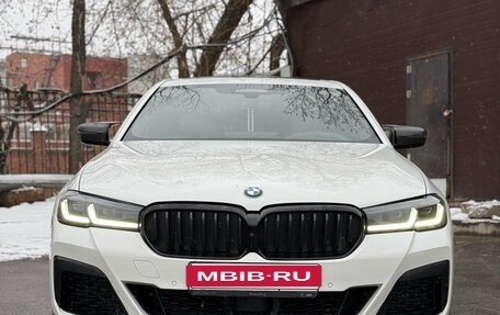 BMW 5 серия, 2021 год, 4 850 000 рублей, 11 фотография